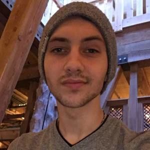 Meet your Posher, Daniel